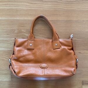 Elegant Tan Leather Satchel